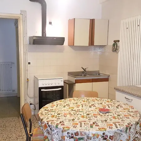 شقة With One Bedroom In 10 Km From The Slopes Canzo
